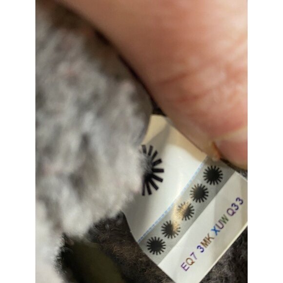 UGG 1120934K BUTTE II CHROMATIC Gray Snow Boots Size 4 Fleece Lined Warm - Picture 7 of 10